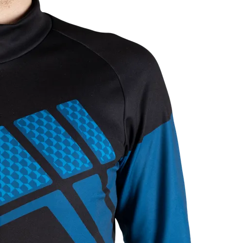 Long Sleeve Raglan Cut