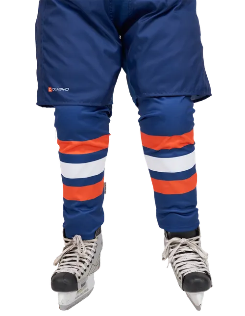 The model is 175 cm  and is wearing a size L